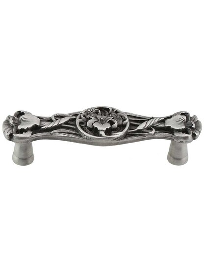 River Iris Pull in Antique Pewter.